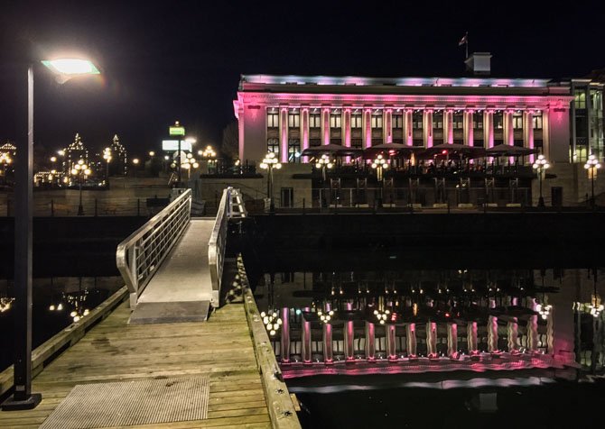 Downtown Victoria at Night-15