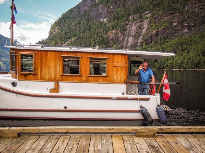 People at Chatterbox Falls