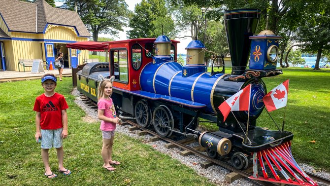 Grandkids Cruise–Big Chute