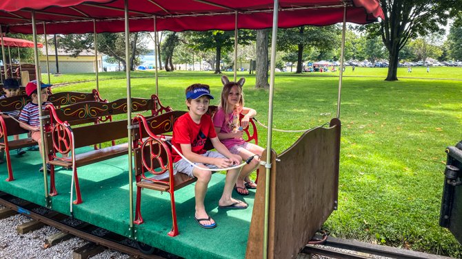 Grandkids Cruise–Big Chute