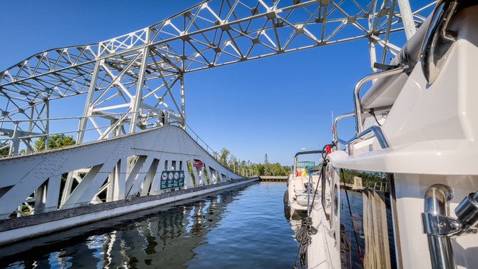 Grandkids Cruise-Big Chute