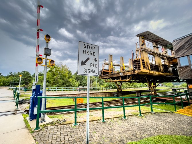 Grandkids Cruise-Big Chute