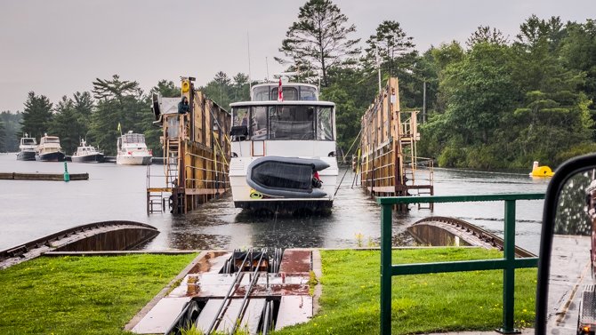 Grandkids Cruise-Big Chute