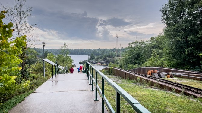 Grandkids Cruise-Big Chute