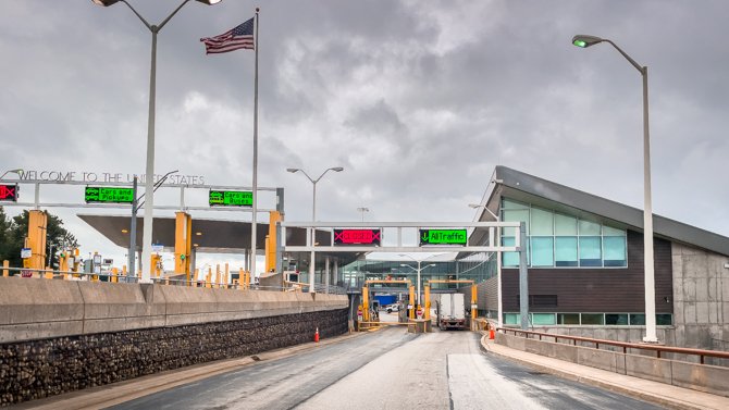Grandkids Cruise-Big Chute