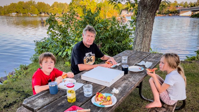 Grandkids Cruise-Buckhorn