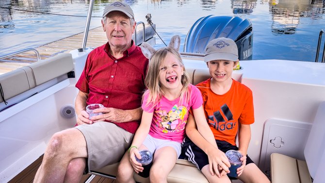 Grandkids Cruise-Trent Severn Waterway