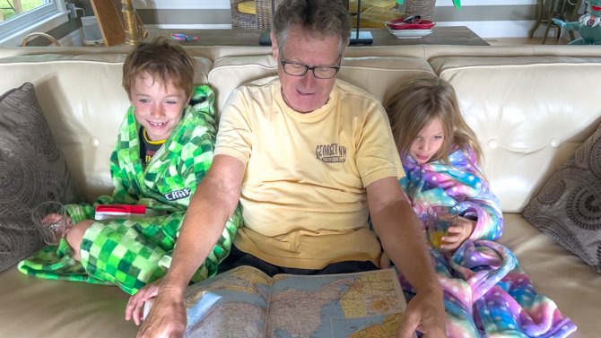 Grandkids Cruise-Trent Severn Waterway